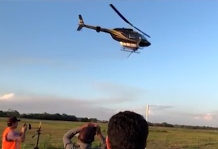 O que você precisa saber sobre o uso de helicóptero na aplicação de defensivos em pastagens