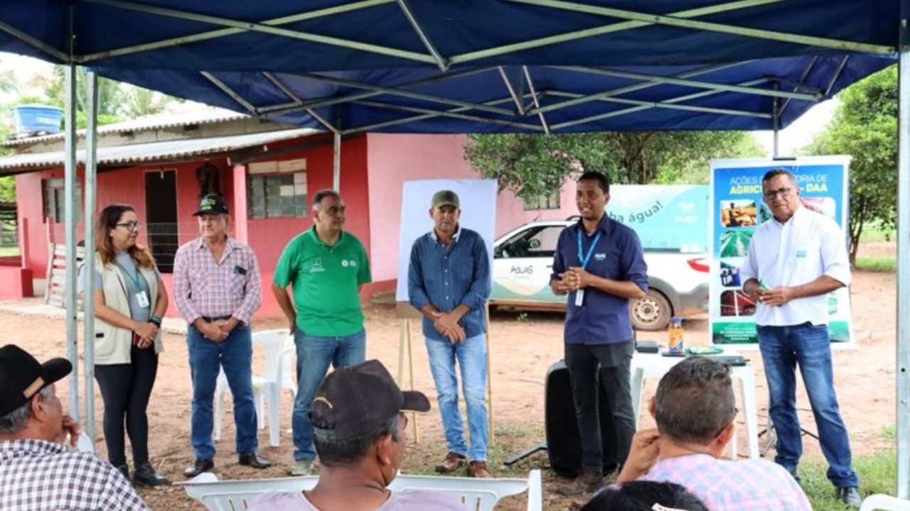Dia de campo de apresentação dos resultados do biolodo na região do Assentamento 21 de Abril, na zona rural de Cuiabá. Foto: Divulgação/Águas Cuiabá