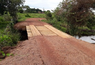 Estrada com ponte de acesso. Foto: Divulgação