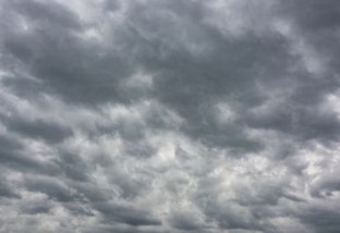 Nuvens carregadas se concentram em áreas de pasto no País. Saiba onde mais chove