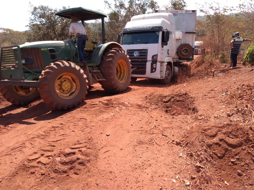 Na seca, problemas de logística no Vale do Araguaia são atoleiros na areia