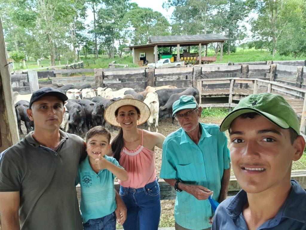 Família de RO trabalha unida para colocar alimento na mesa do brasileiro; veja lotes de 04/01/2021