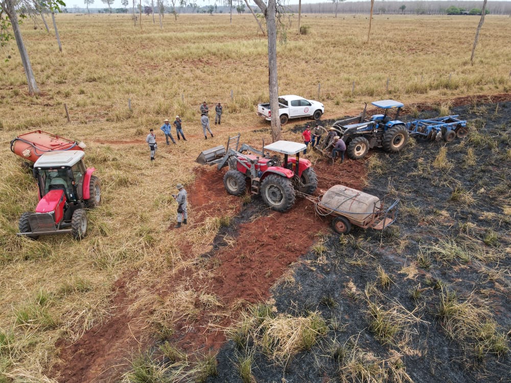 Com ajuda de produtores rurais, brigadas combateram 54 focos de incêndio no Pantanal